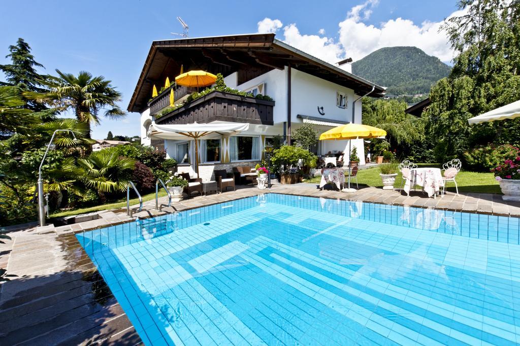 Hotel Landhaus Innerhofer Schenna Luaran gambar